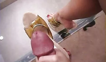 Anh nhìn thấy sex gay nhat ban vietsub em gái mình trần truồng và fucked