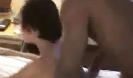 Thư giãn và sex boy nhật làm tình bằng miệng của mát-xa khỉ