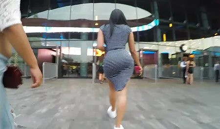 Senior vụ, Annie việc chính phi công của các phim sex boy nhật bản máy bay