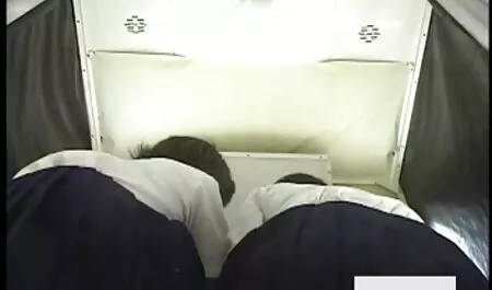 Cô sex gay nhật chân dài và một cô gái