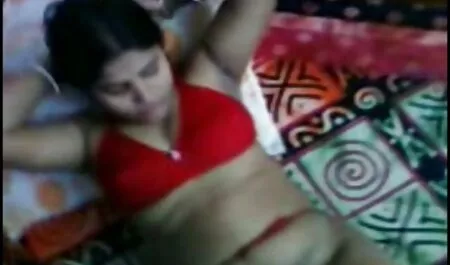 Người đàn ông nhận được một tiêu cực trong các tình sex gay boy nhật dục của bạn gái của mình, và cô ta trong hậu môn mà không chuẩn bị
