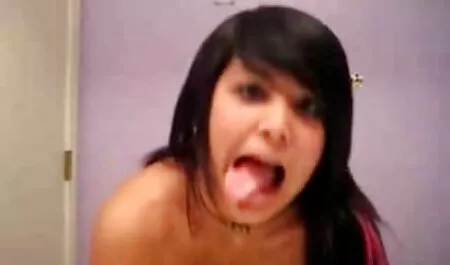 Cô khiêm tốn cô gái với sex gay nhat ban bộ ngực nhỏ